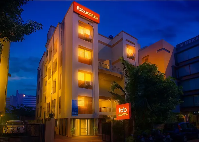 Fabhotel East Field Homes - Nr Airport Road