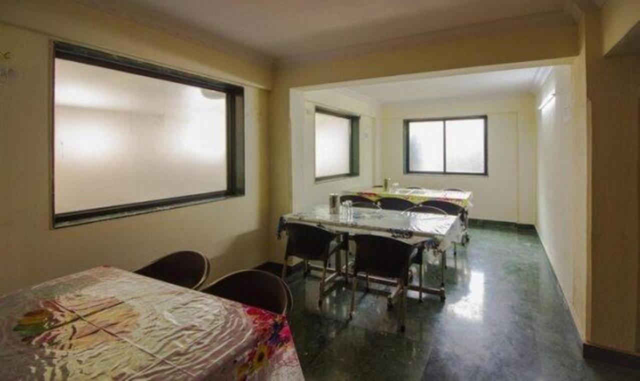 Fabhotel East Field Homes - Nr Airport Road 3* Pune