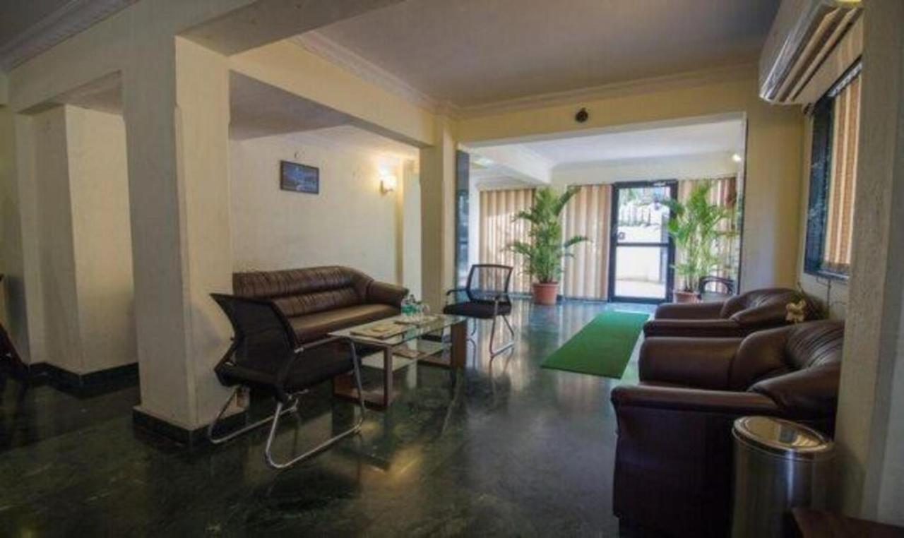 Hotel Fabhotel East Field Homes - Nr Airport Road 3*