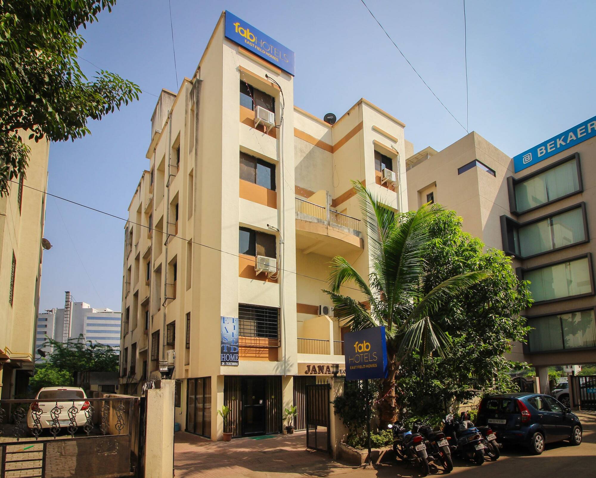Fabhotel East Field Homes - Nr Airport Road 3*
